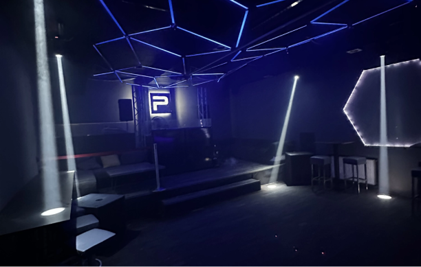 A legjobb terv sem ér semmit, ha a megvalósítás közben elveszíti az arányát, a ritmusát vagy a hangulatát. A legjobb terv sem ér semmit, ha a megvalósítás közben elveszíti az arányát, a ritmusát vagy a hangulatát.